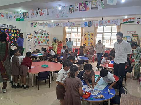 KG2 Learning Centres – Nouns - 4