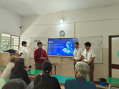 Grade 10 Digital Dreams - 21