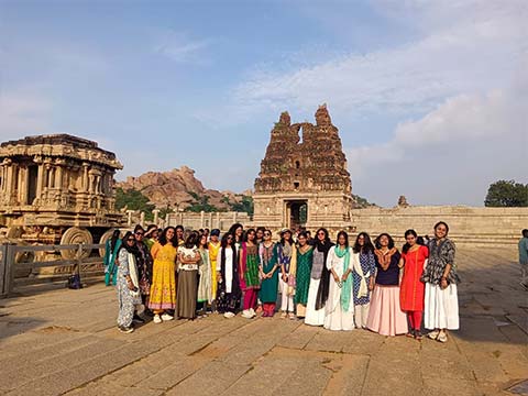 Grades 11d & 12D Field Trip - 1