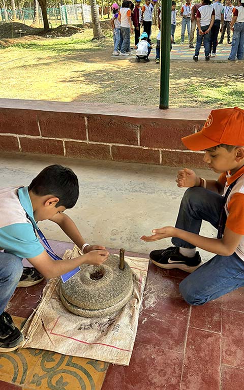 Grade 3 Field Trip - 2