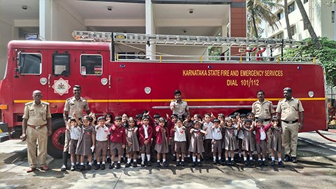 KG 1 Field trip to Fire station - 3